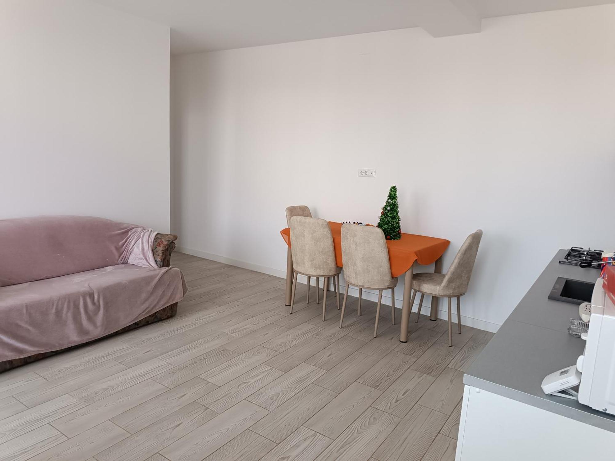 Apartament 2 Camere, Bloc Nou, Langa Promenada Moll, Capacitate 4 Persoane 克拉奥华 外观 照片